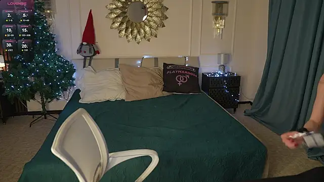 Selena Glow online show from 6, 1, 2026