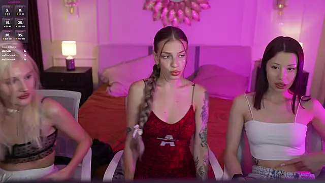 Selena Glow online show from 18, 9, 2025