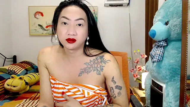 LovelyQueen69 online show from 18, 11, 2025
