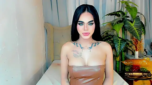 MochaliciousTransOnTop online show from 19, 2, 2026