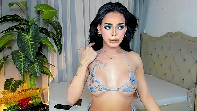 MochaliciousTransOnTop online show from 14, 1, 2026