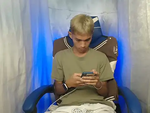 riks tyler online show from 26, 10, 2025