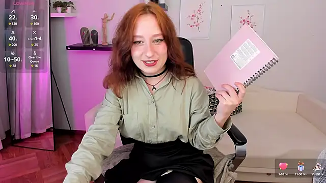 Violet Griffen online show from 23, 9, 2025