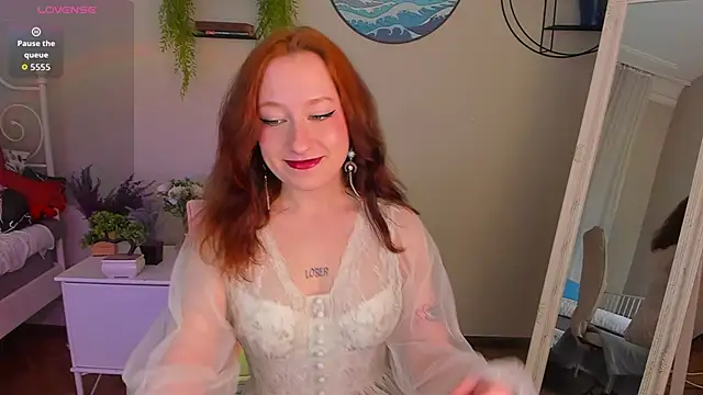 Violet Griffen online show from 23, 11, 2025