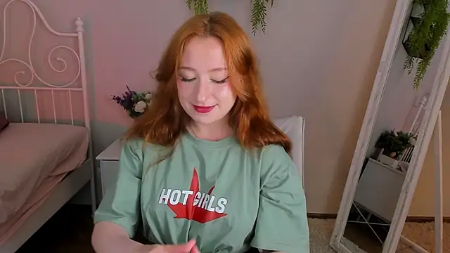 Snapshot of Violet_Griffen chatting on 24, 6, 2026 Violet Griffen online show from 24, 6, 2026