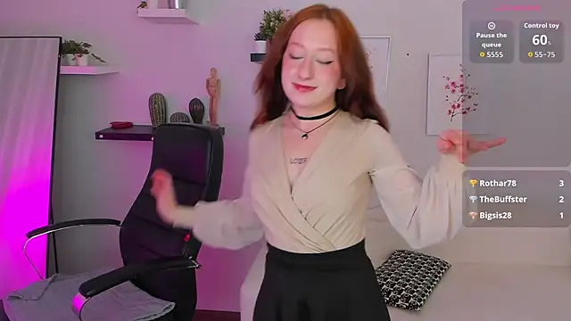 Violet Griffen online show from 22, 10, 2025