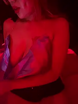 Miss June666 online show from 27, 4, 2026