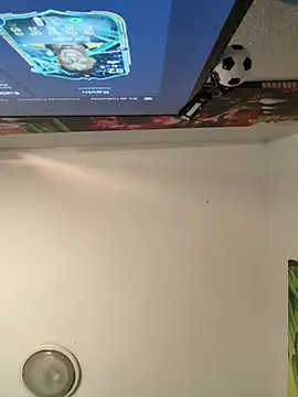 aavrdvh33 online show from 23, 11, 2025