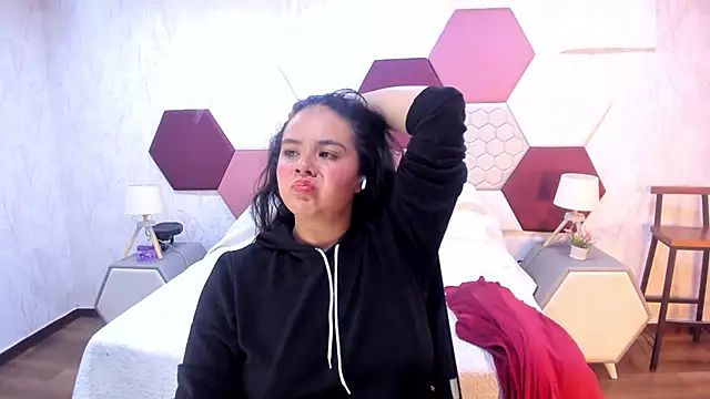 ArielleWilde online show from 17, 11, 2025