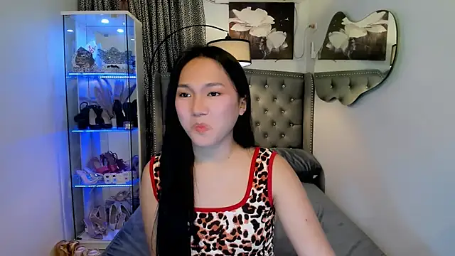 bigcockvenice online show from 18, 11, 2025