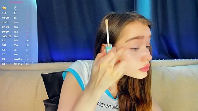 lovelyalivia online show from 16, 5, 2026