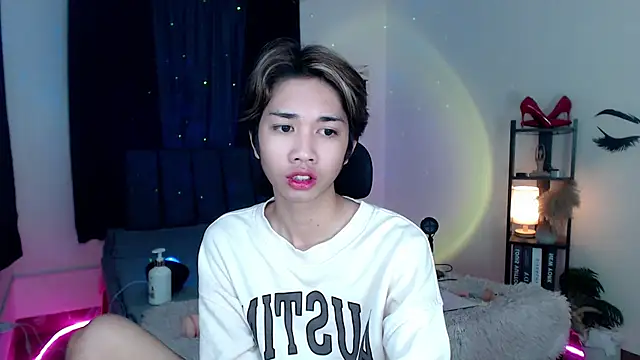 Lavictoriathegreat online show from 14, 12, 2025