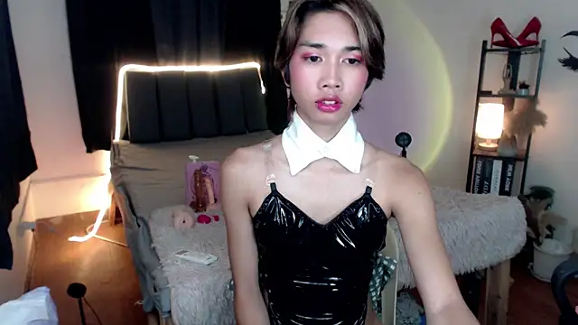 Lavictoriathegreat online show from 5, 1, 2026