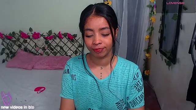 Angie Lee01 online show from 19, 9, 2025