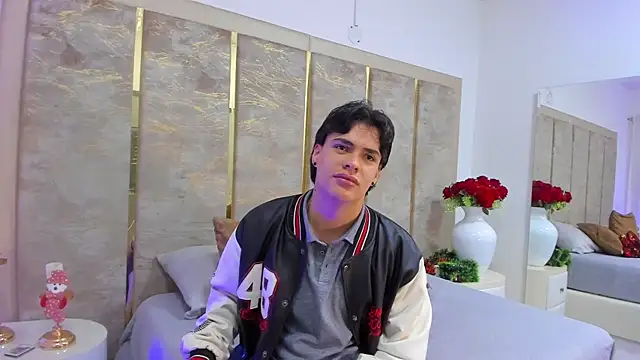 BenitoSaenz online show from 22, 12, 2025