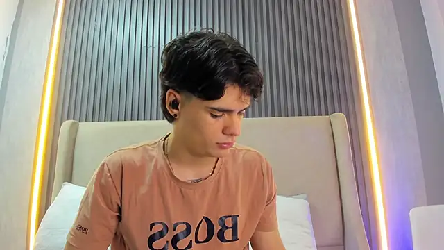 BenitoSaenz online show from 11, 11, 2025