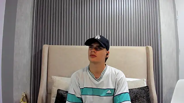 BenitoSaenz online show from 18, 10, 2025