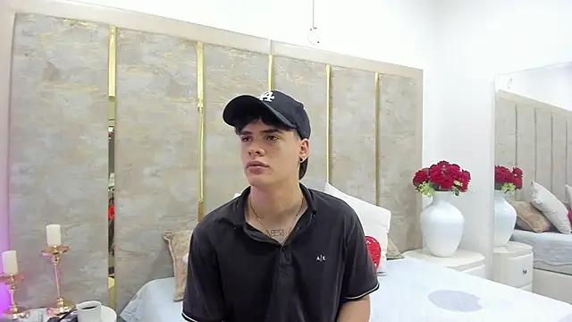 BenitoSaenz online show from 24, 10, 2025