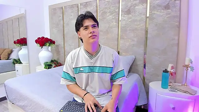 BenitoSaenz online show from 20, 12, 2025