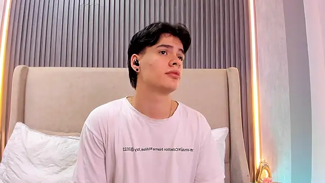 BenitoSaenz online show from 14, 11, 2025