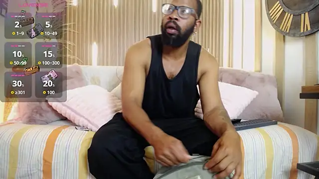 Snapshot of King_Malik chatting on 27, 9, 2025 King Malik online show from 27, 9, 2025