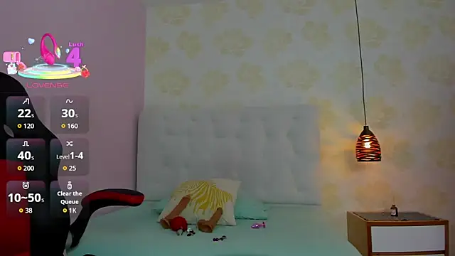 IVONNEPARKER6 online show from 18, 9, 2025