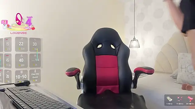 IVONNEPARKER6 online show from 20, 9, 2025