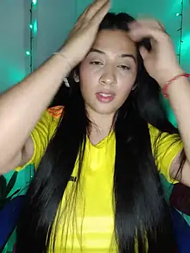VALENTINA ROUSE  online show from 2, 6, 2026