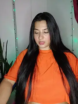 VALENTINA ROUSE  online show from 3, 6, 2026