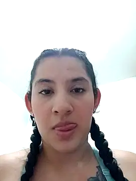 VALENTINA ROUSE  online show from 15, 9, 2025