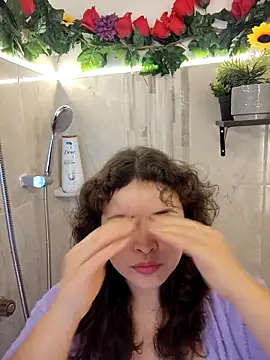 SeleneLuminari8 online show from 25, 2, 2026