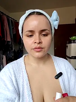 Snapshot of SeleneLuminari8 chatting on 29, 4, 2026 SeleneLuminari8 online show from 29, 4, 2026