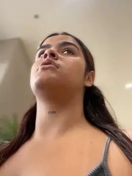 Kaily Sweet16 online show from 2, 11, 2025