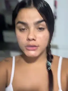 Kaily Sweet16 online show from 23, 2, 2026