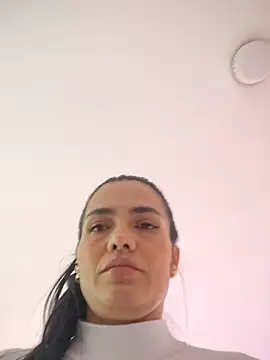 Rosalind tay online show from 18, 5, 2026