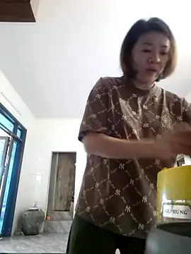 Hailey babe online show from 23, 11, 2025