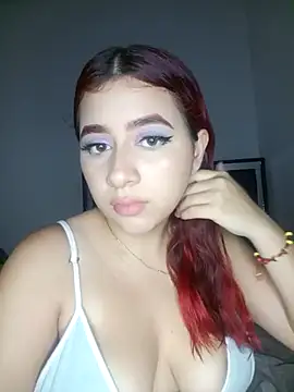 Snapshot of Chloe_Sky_love chatting on 14, 11, 2025 Chloe Sky love online show from 14, 11, 2025