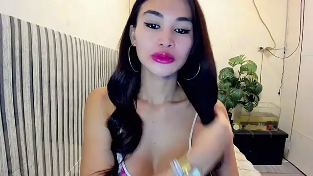 Ms Monica online show from 17, 2, 2026