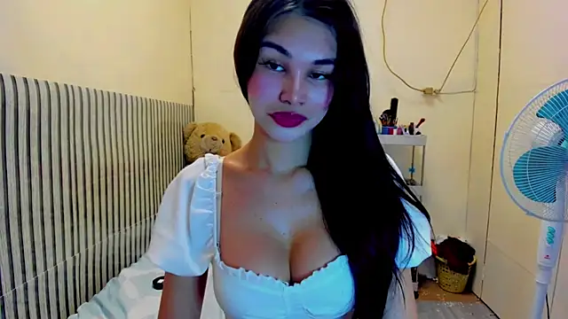 Ms Monica online show from 18, 11, 2025