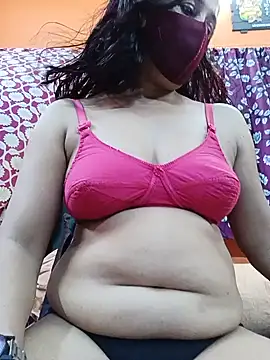 Snapshot of Hotpuja25 chatting on 3, 6, 2026 Hotpuja25 online show from 3, 6, 2026