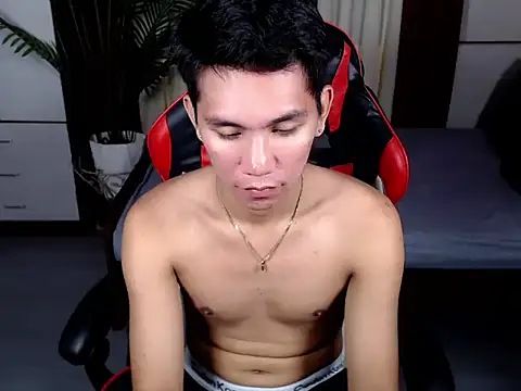 drinkmycumx online show from 25, 4, 2026