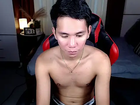 drinkmycumx online show from 19, 4, 2026