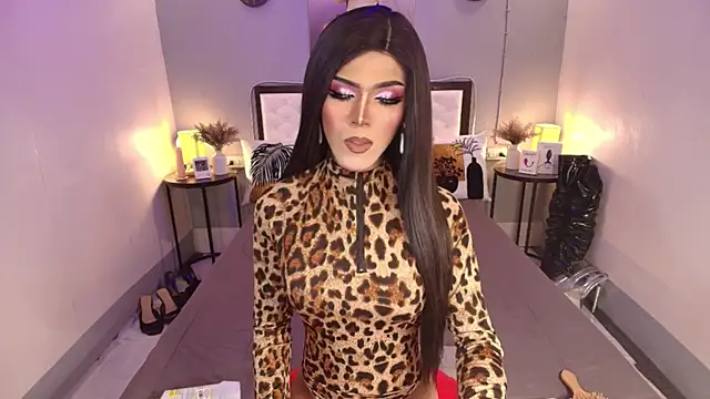 TatianaWil online show from 25, 10, 2025