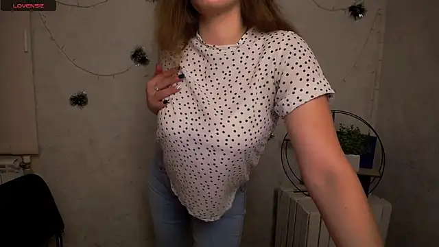 AmandaDimond  online show from 14, 2, 2026