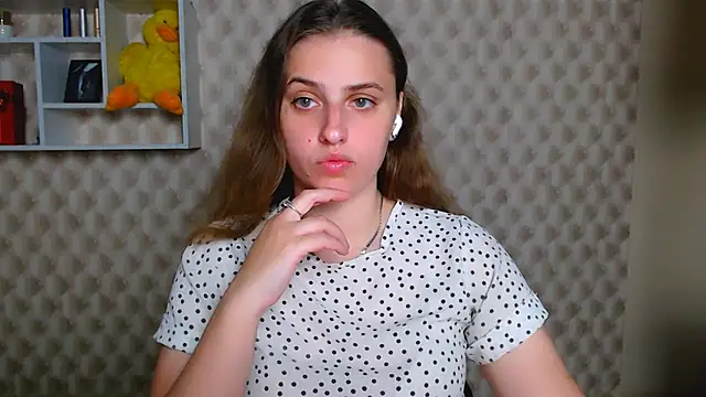AmandaDimond  online show from 11, 5, 2026