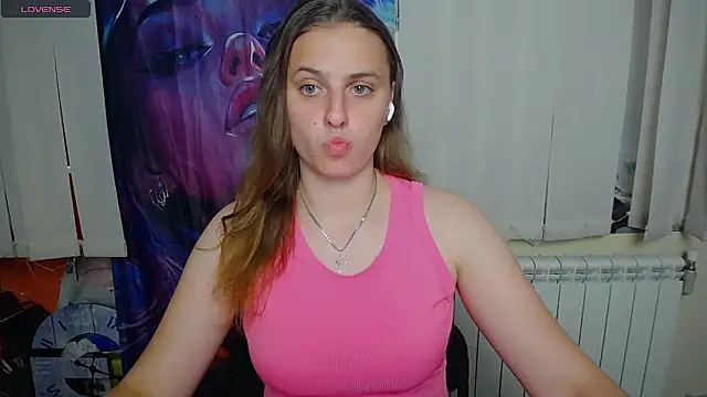 AmandaDimond  online show from 7, 6, 2026