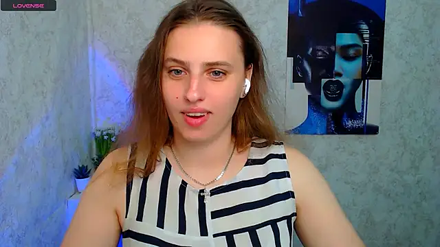 AmandaDimond  online show from 13, 5, 2026