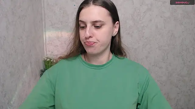 AmandaDimond  online show from 4, 3, 2026