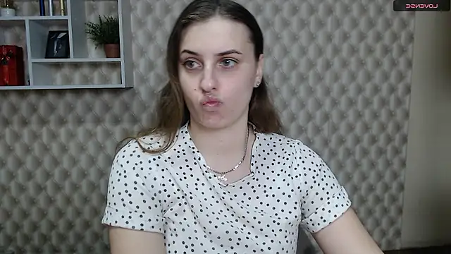 AmandaDimond  online show from 12, 1, 2026