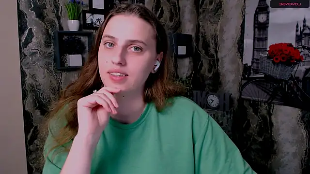AmandaDimond  online show from 23, 4, 2026